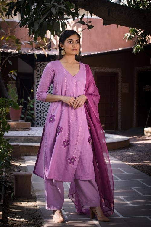Dulari'Hand Embroidered lilac kotta doriya kurta . 2pc set (kurta and dupatta)