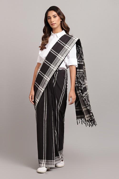 Adiva' Handwoven Extra Weft Cotton Saree-21