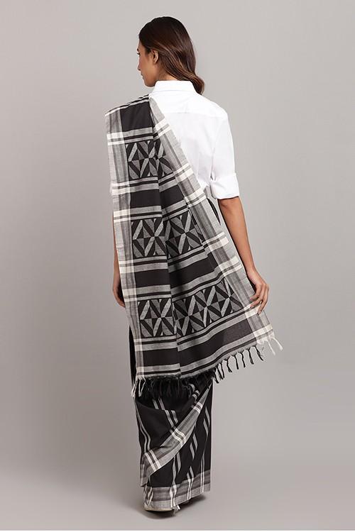 Adiva' Handwoven Extra Weft Cotton Saree-21