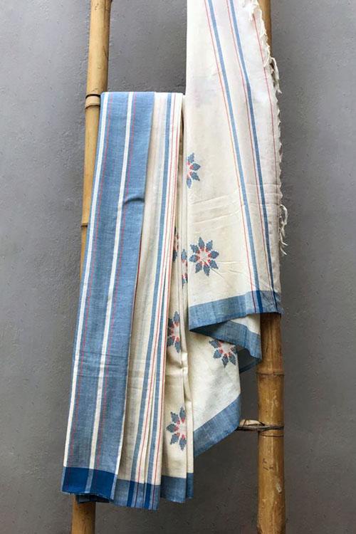 Neelkamal' Handwoven Baavanbuti Cotton Saree-9