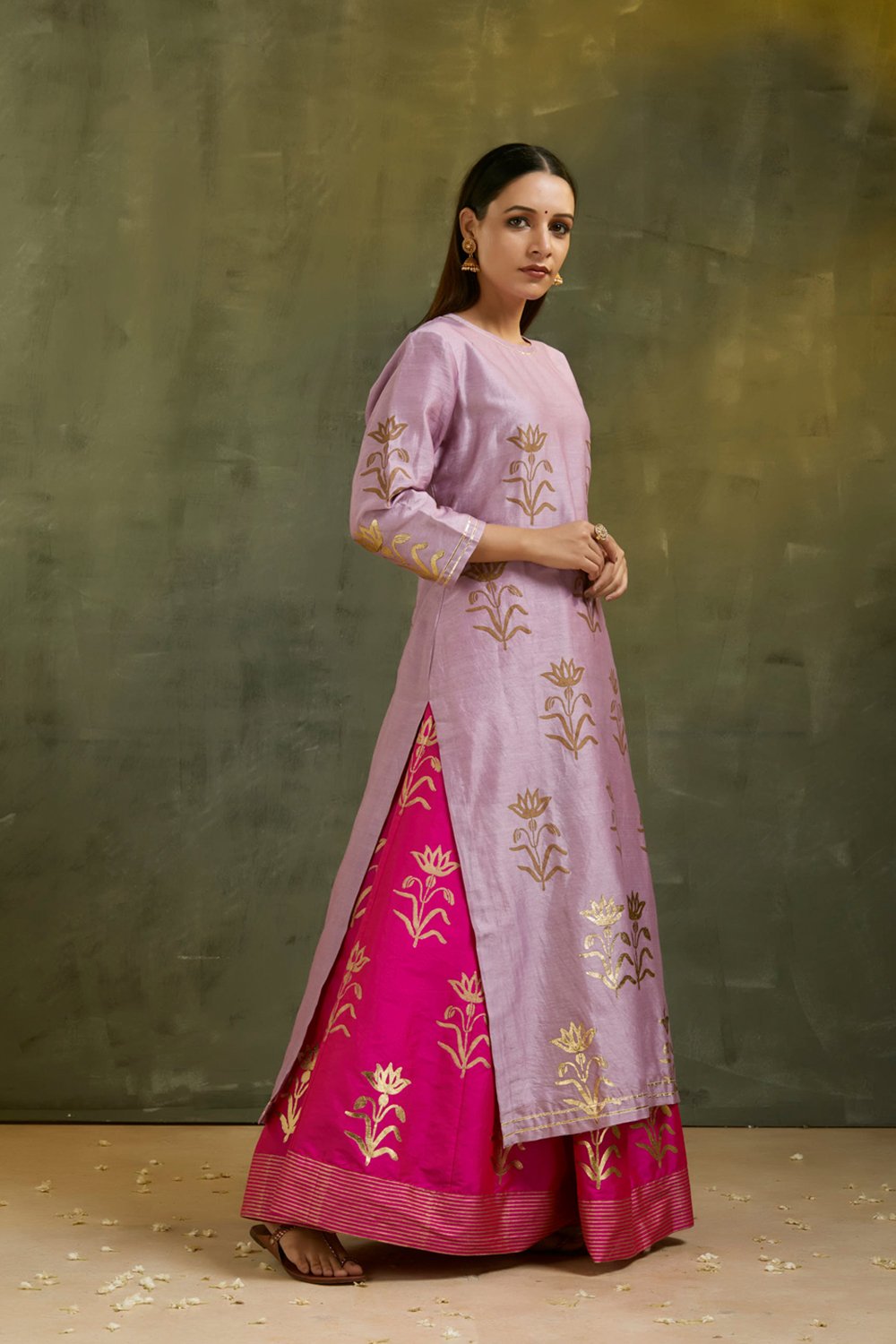 Lavender Foil Printed Kurta & Lehenga (Set of 2)