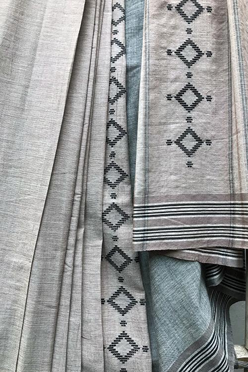 Akshita' Handwoven Extra Weft Cotton Saree