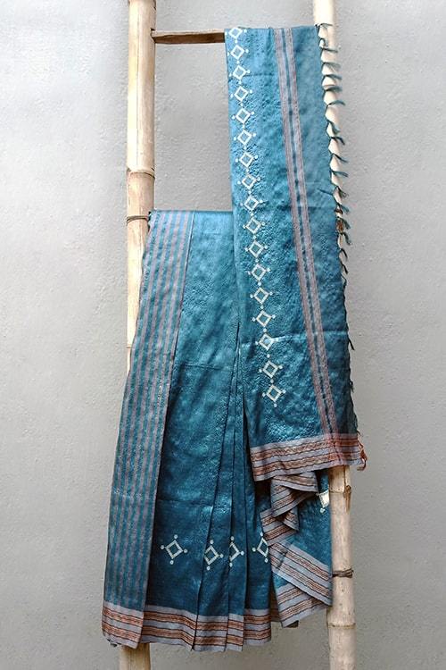 Jinali' Handwoven Baavanbuti Extra Weft Silk Saree-41