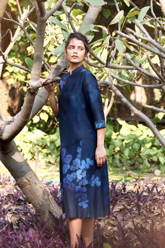 Fern-leaf Printed Kurta With Contrast Trim On Collar. Indigo Blue
