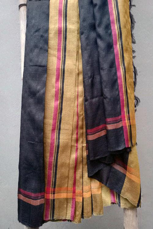 Dhatri' Handwoven Color-Block Silk Saree