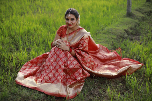 Valiba Yellow-red Beautiful Rich Pallu & Jacquard Work On All Over The Saree