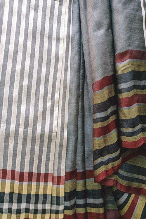 Nitali' Handwoven Color-Block Silk Saree-1