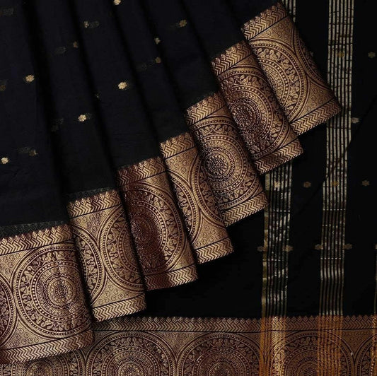Beautiful Black Rich Pallu & Jacquard Work On All Over Bridal Saree