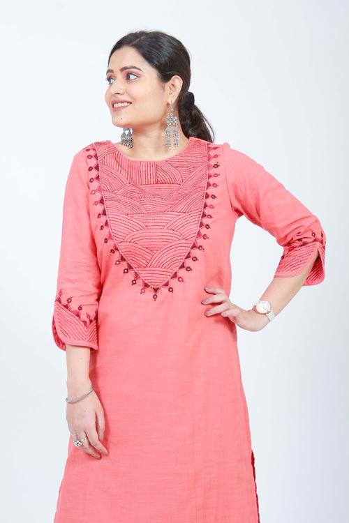 Taran' Hand Embroidered peach cotton slub kurta set