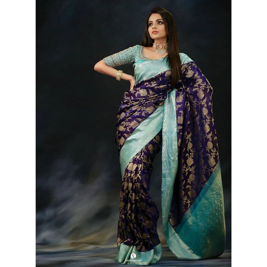 Valiba Present Phnomenal Silk Saree With Beautiful Gold Zari Skirt Border And Pallu