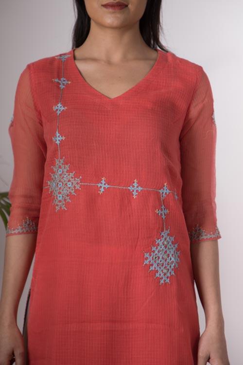Riya' Hand Embroidered pink kotta doriya kurta. (2pc kurta and dupatta)