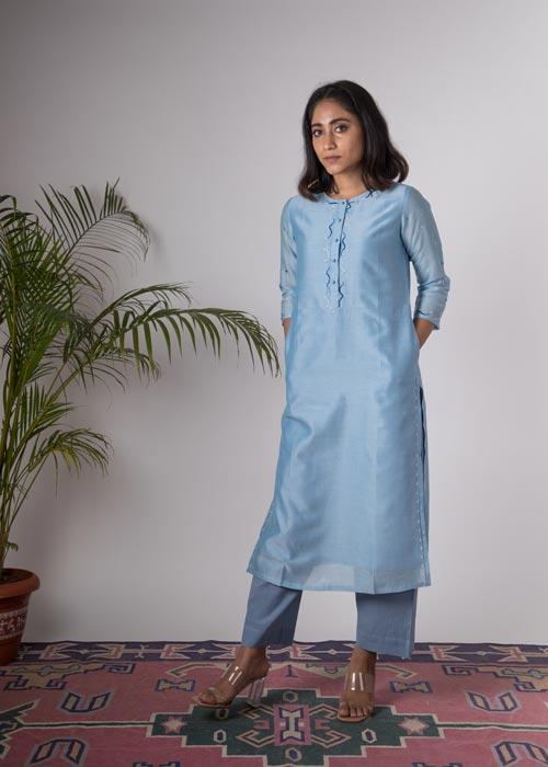 Bluebell'Hand Embroidered Steel blue chanderi kurta . 2pc set (kurta and dupatta)