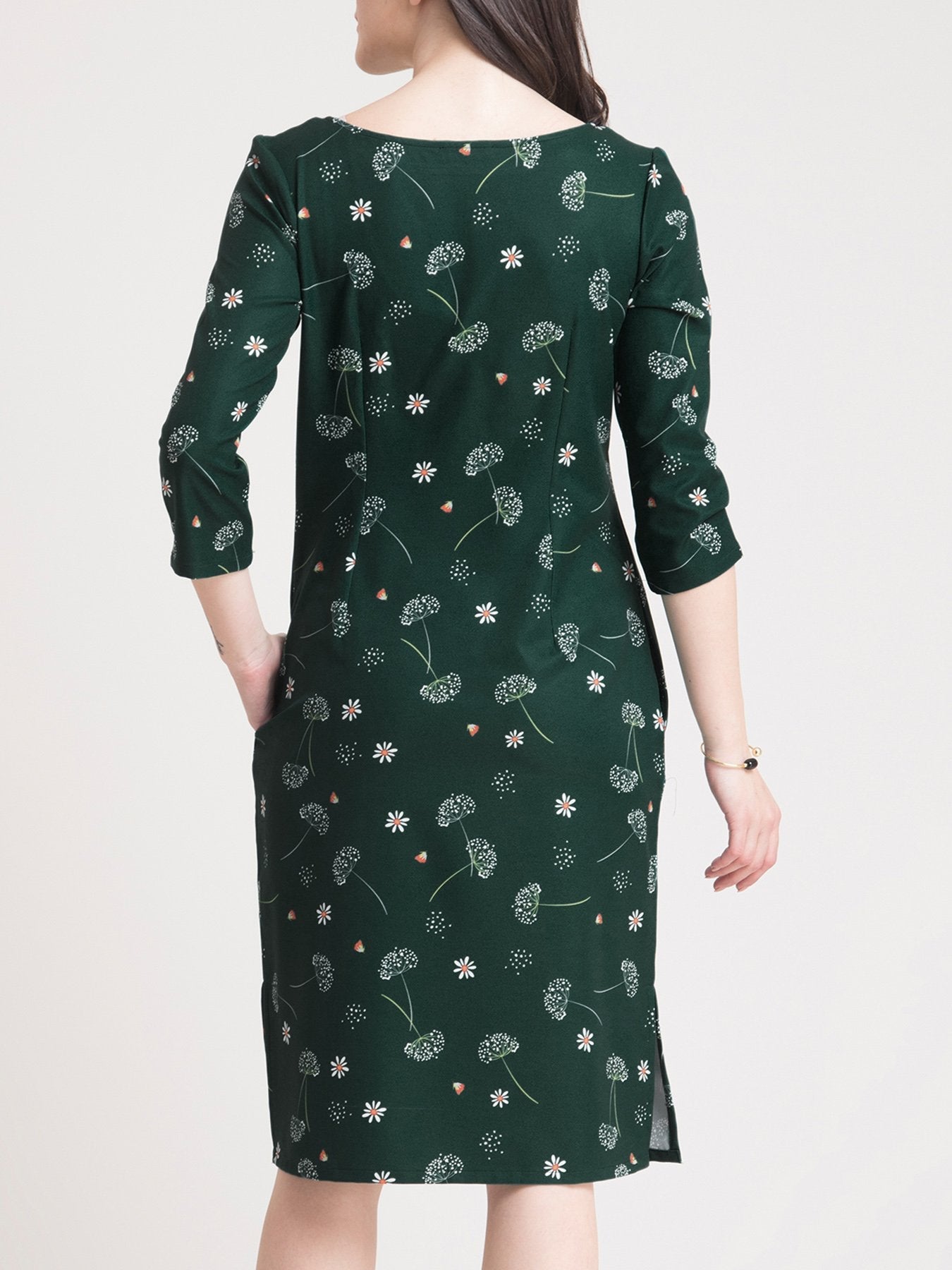 Boat Neck Ditsy Floral Shift Dress - Green and White