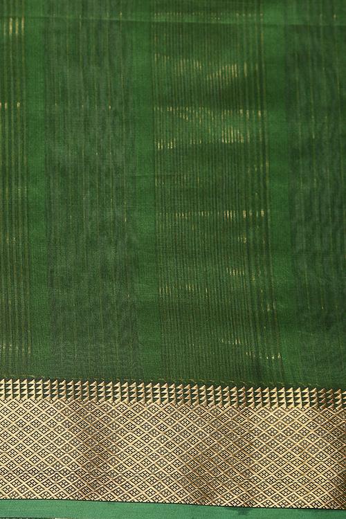 Handweave Maheshwari Handloom Silk Cotton Saree Col- Black with Zari , Blouse Colour -Green.