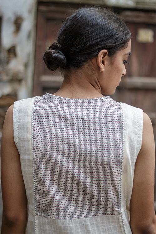 Nirali' White V neck long cotton kurta