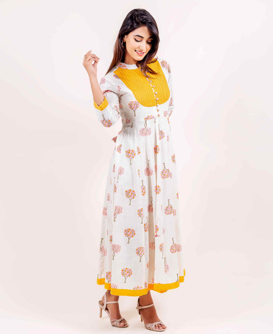 White and Yellow Hand Block Printed Cotton Kurta with Detailed Neckline