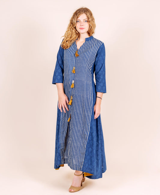 V Neck Trail Cut Front Tasselled Indo Western Dress