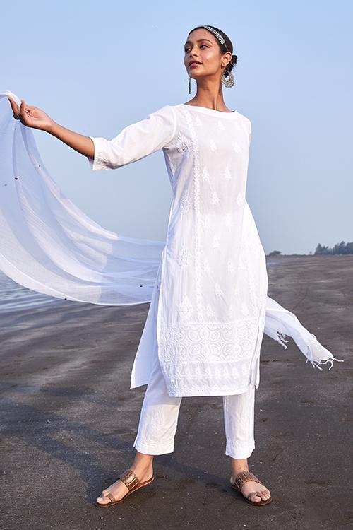 Saahibah' Pure Cotton Chikankari Embroidered Kurta Pant Dupatta Set