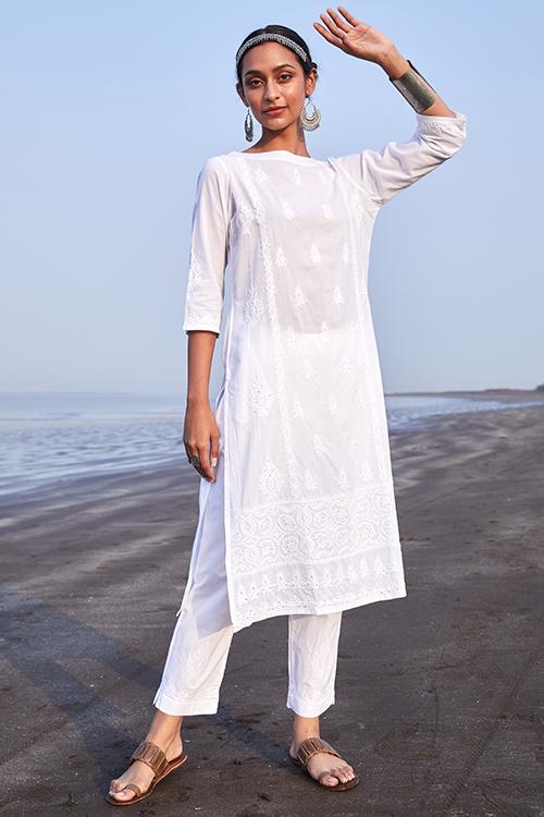 Saahibah' Pure Cotton Chikankari Embroidered Kurta Pant Dupatta Set