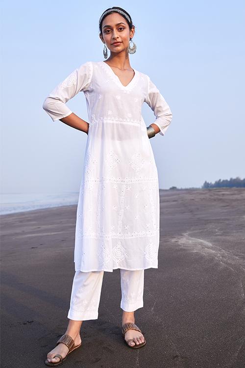 Gazal' Pure Cotton Chikankari Embroidered Kurta Pant Dupatta Set