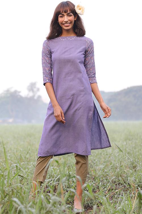 Lyana' Embroidered Cotton Handloom Kurta