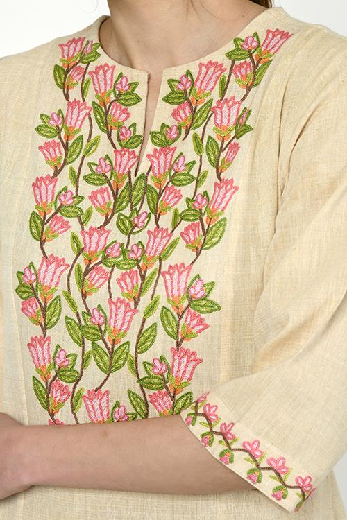 Noorbagh' beige kurta with embroidered yoke