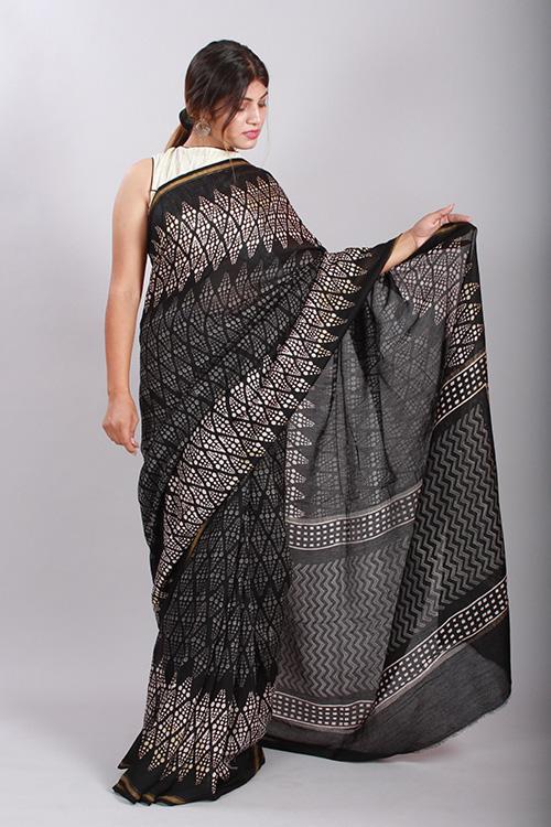 Chuna Patri Handblock Print Chanderi Silk Saree in a contrast blend of Black & White-42