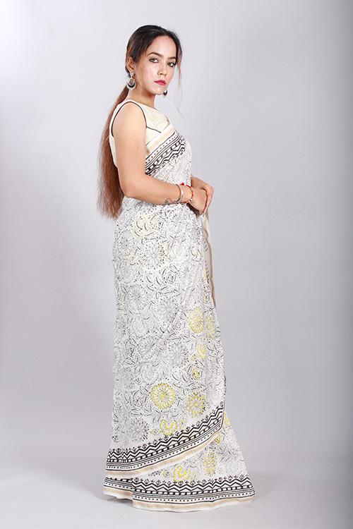 Chuna Patri Handblock Print Chanderi Silk Saree in a contrast blend of Black & White-45