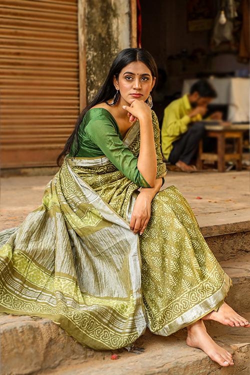 Princess: Kashish Dabu Handblock Print Cotton Slub Saree