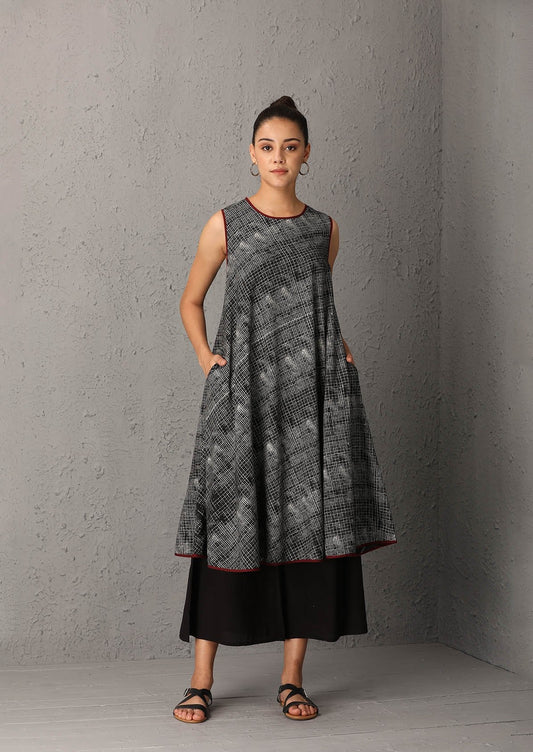 Black printed sleeveless kurta set with scarf (SW -37) JUST ADDED