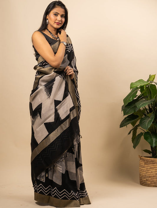 Striking Block Printed Gicha Saree & Silk Border (With Blouse Piece)