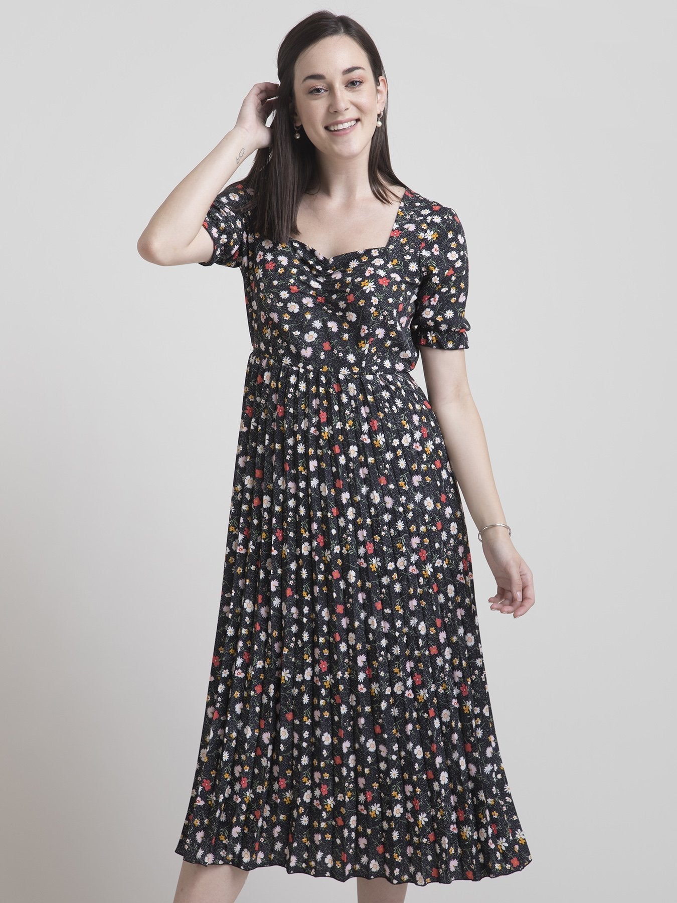 Sweetheart Neck Ditsy Fit and Flare Dress - Black