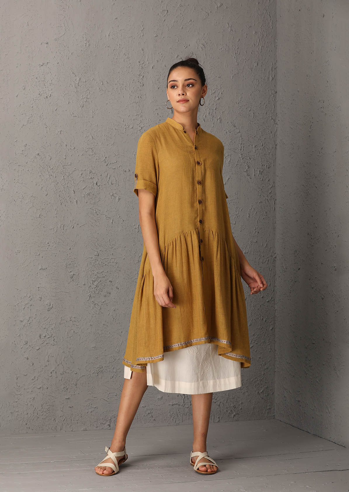 Mustard yellow jacket with white inner (UN-05)