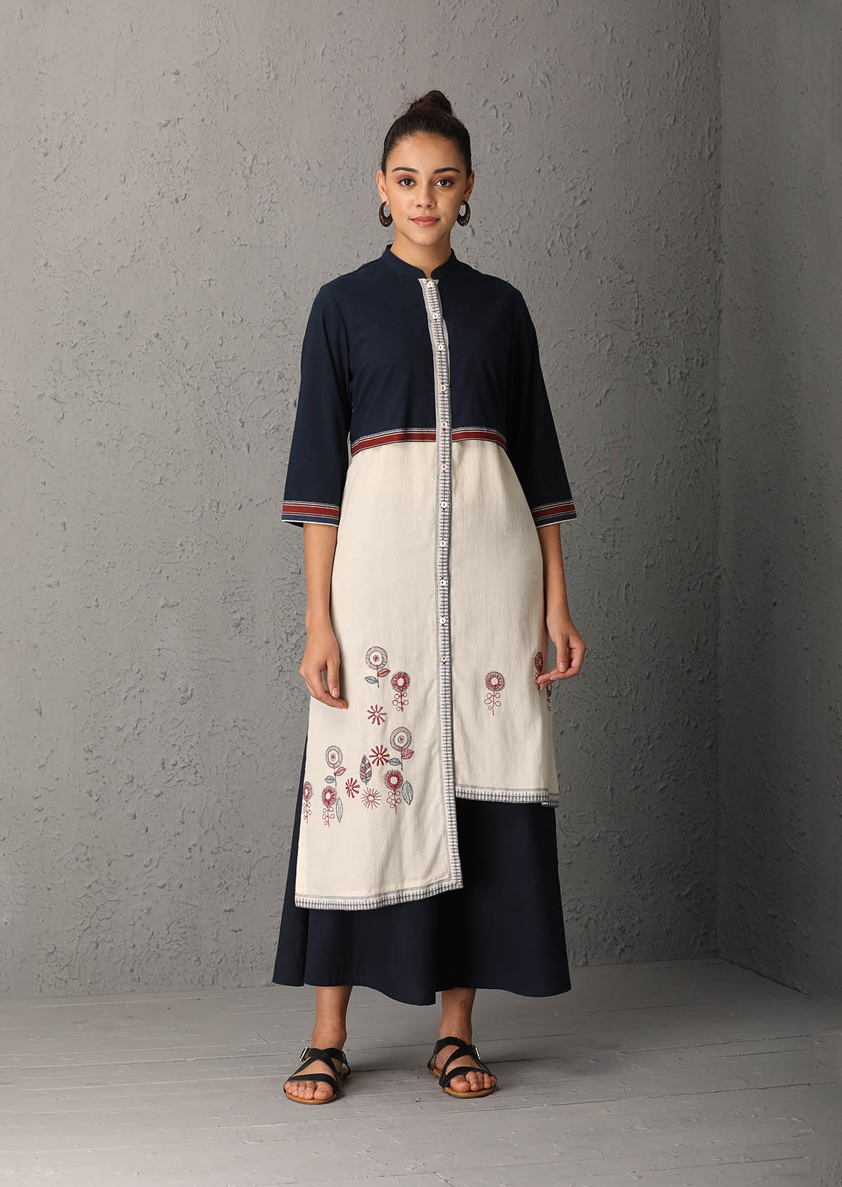Indigo Blue & ivory tunic (UNS-06)