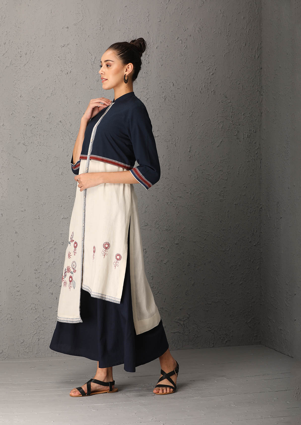 Indigo Blue & ivory tunic (UNS-06)