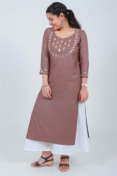 Naira' Hand Embroidered Grey cotton silk kurta