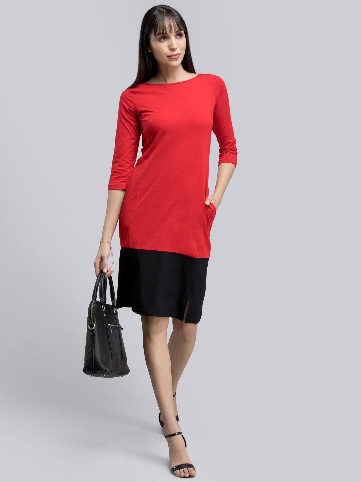 Cotton Colour Block Knitted Shift Dress - Red and Black