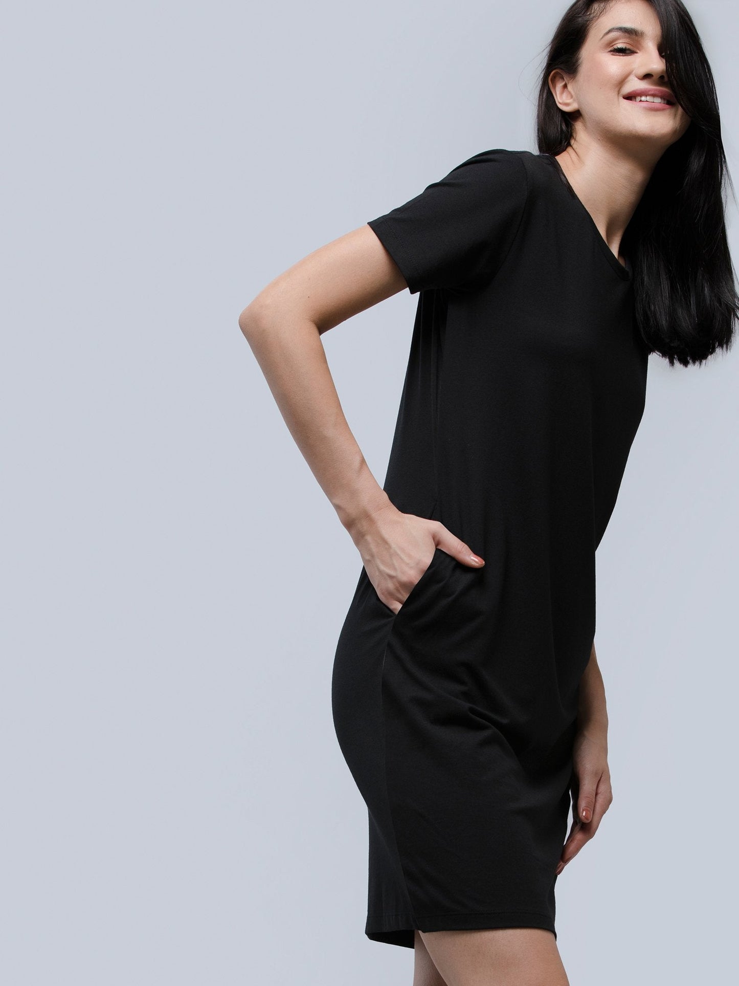 Cotton Round Neck Knitted Shift Dress - Black