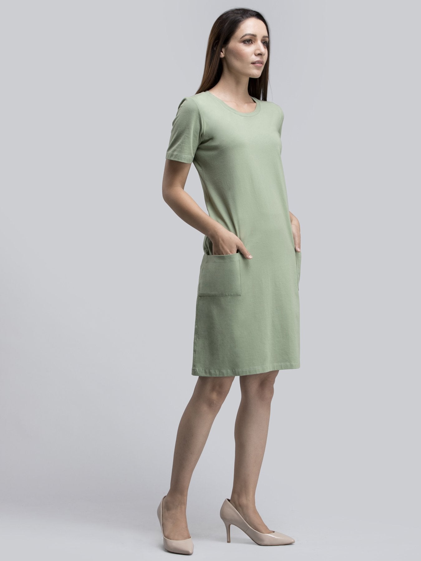 Cotton Round Neck Knitted Shift Dress With Pockets - Green