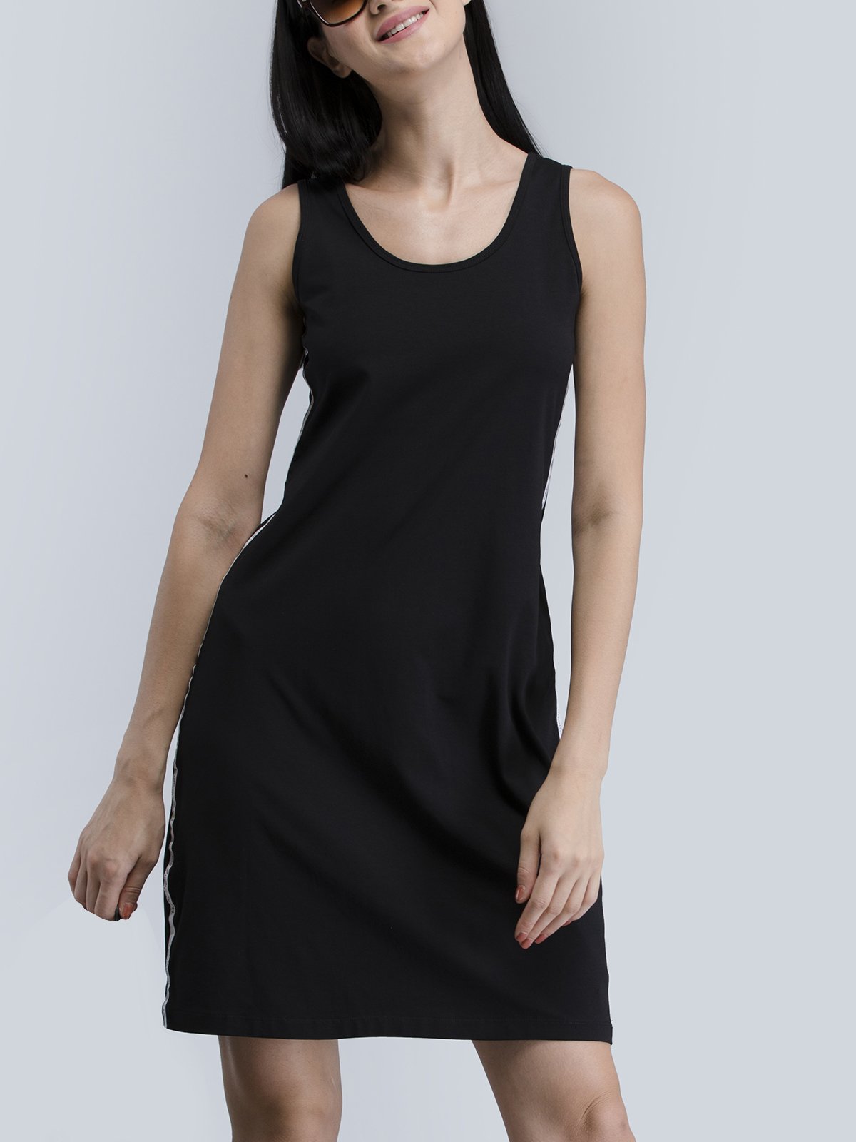 Cotton Scoop Neck Knitted Shift Dress - Black