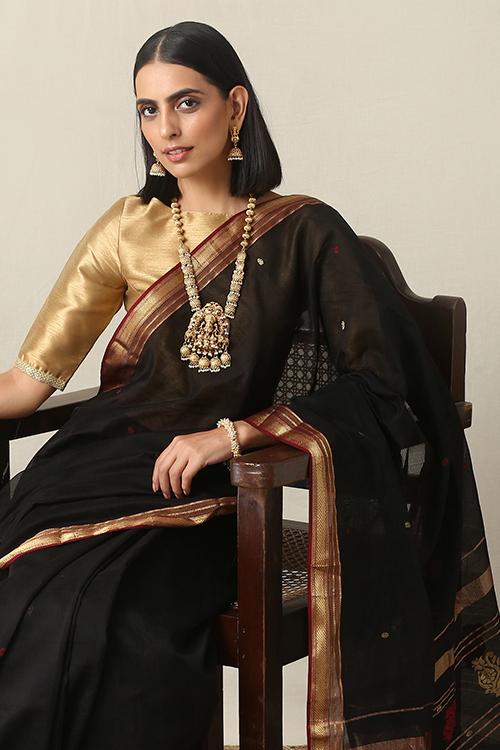 Handweave Maheshwari Handloom Black Butti Zari Border Silk Cotton Saree
