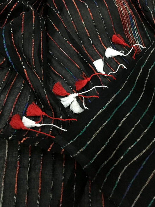 Laal on kaala mul khesh