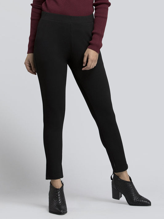 4 Way Stretch LivIn Jeggings - Black