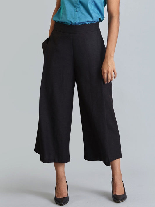 Front Pleat Culottes - Black