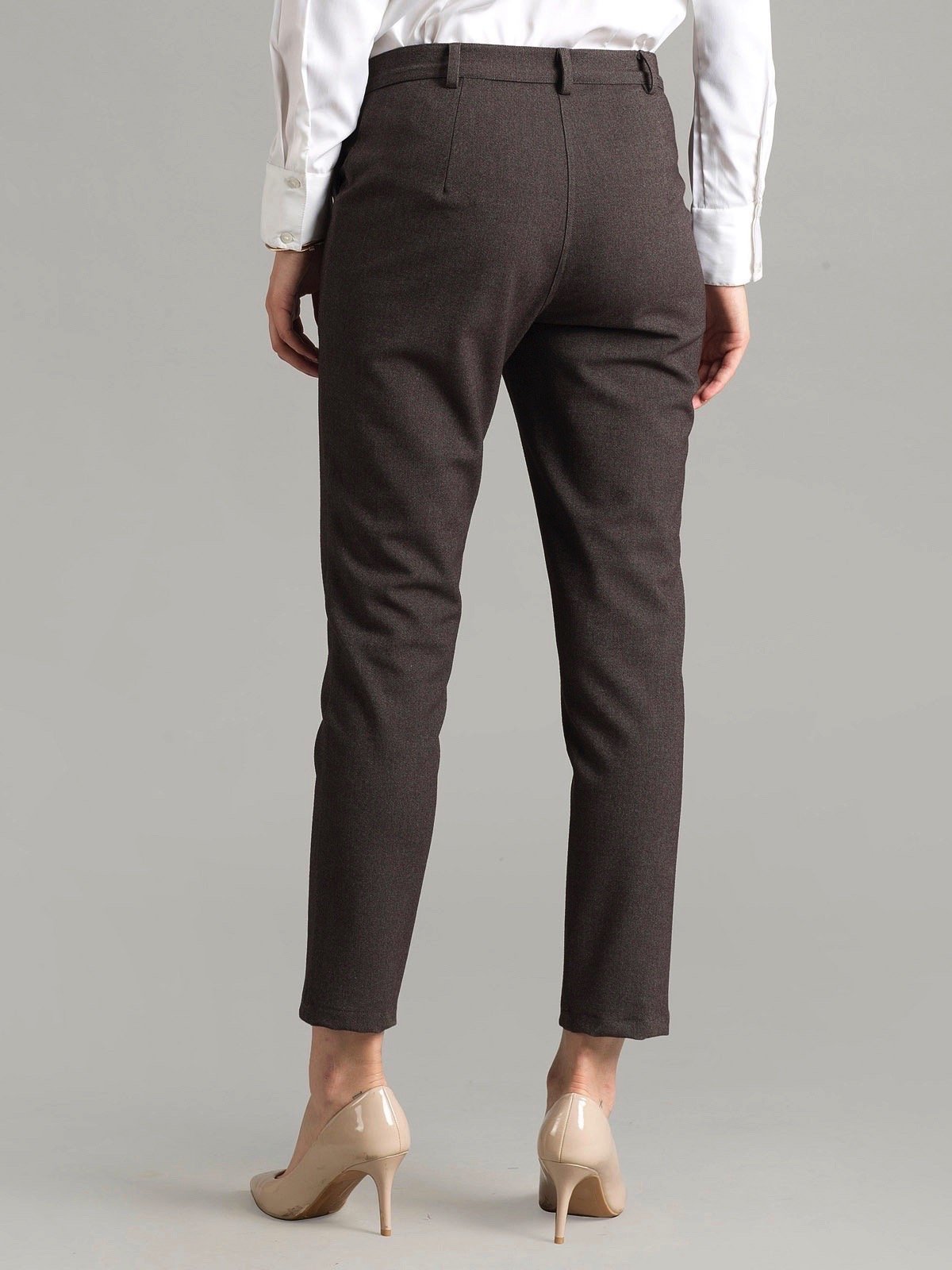 Essential Comfort Crop Pants - Brown Grey