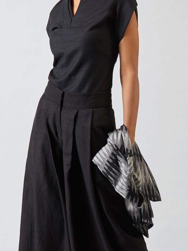 Pleated Wide Leg Pants - Black