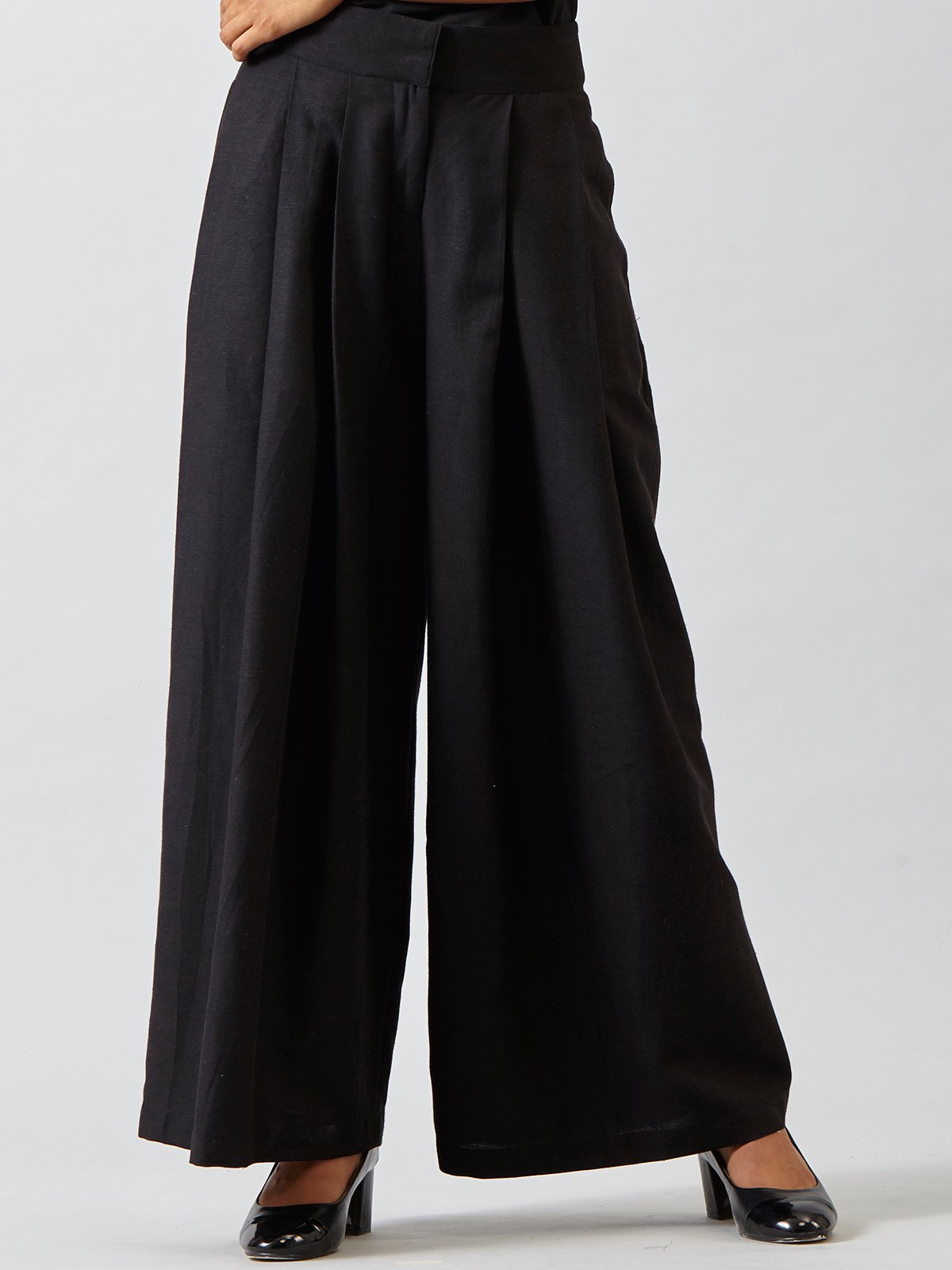 Pleated Wide Leg Pants - Black