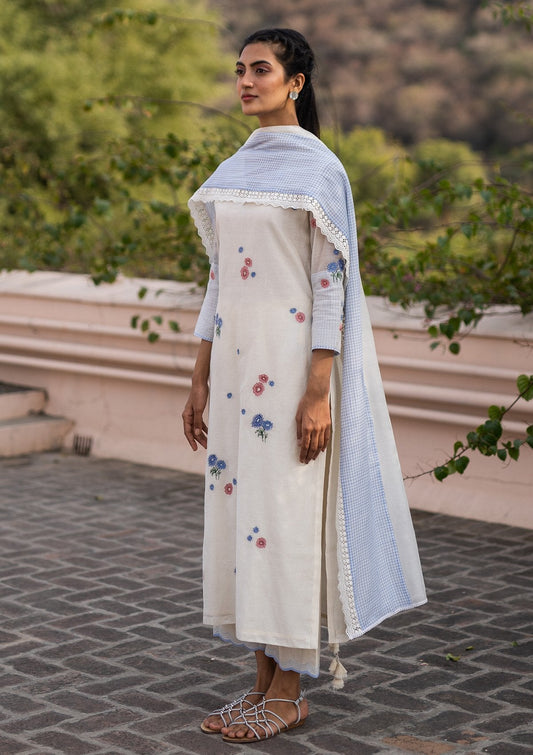 Butter Applique Kurta Set