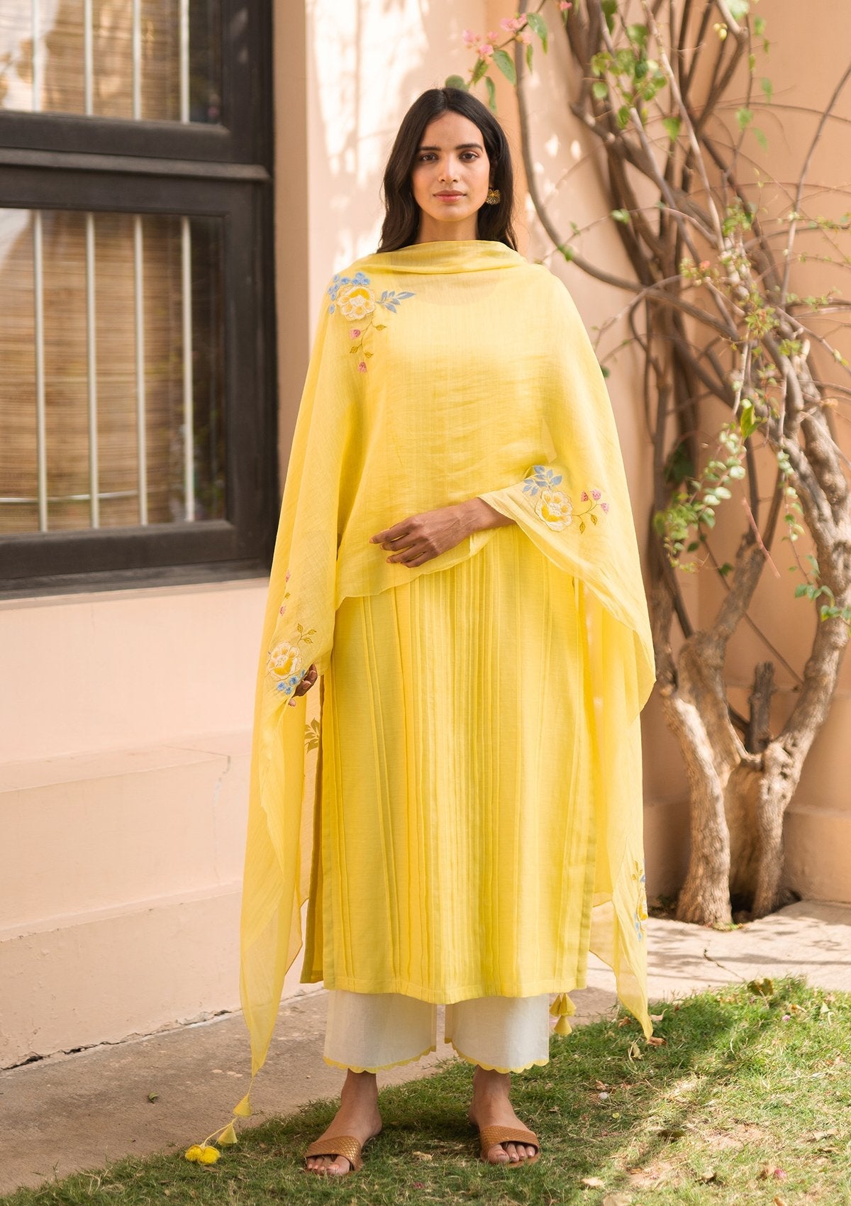 Sunbeam Applique Kurta Set