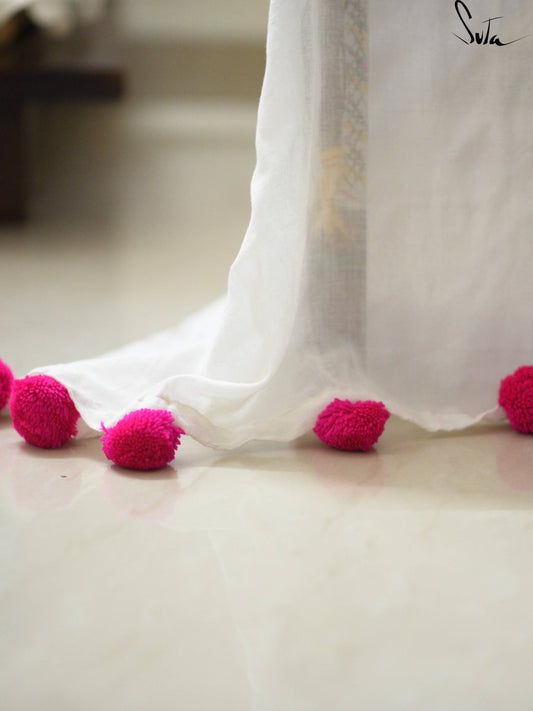 White cotton and silk threads with pink tassels